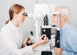 macular hole degeneration relation melbourne