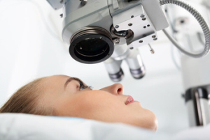 How Are Cataracts Removed consult